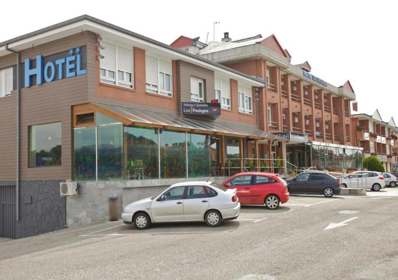 Hotel Los Pasiegos Hoznayo Kültér fotó